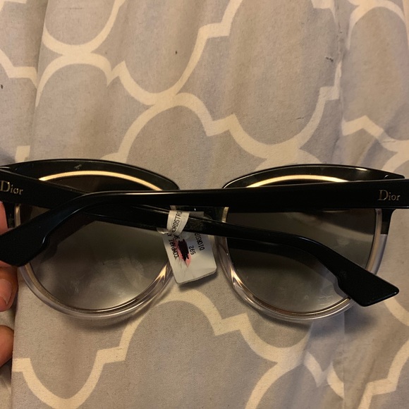 NWT Christian Dior Sunglasses - Picture 2 of 2